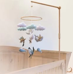 Wavy Dreams - Boxmobiel Met Houder - Dieren Mobiel Babykamer - Mobiel Baby - Kraamcadeau - Baby Cadeau Jongen - Baby Mobiel - Blue Waves -Babyspeelgoed Winkel 1177x1200 1