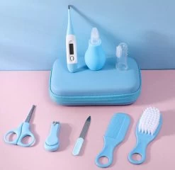 9-delige Baby Verzorgingsset - BLAUW - Baby Borstel - Baby Verzorgingsproducten - Nagelset - Manicure Set - Kraam Cadeau - GRATIS Opberg/-Reisdoosje