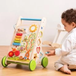 New Classic Toys® New Classic Toys Houten Activiteiten Duw- Loopwagen 11 New Classic Toys® New Classic Toys Houten Activiteiten Duw- Loopwagen -Babyspeelgoed Winkel 1200x1200 108