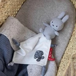 Nijntje - Knuffeldoekje - Fun At Sea -Babyspeelgoed Winkel 1200x1200 124