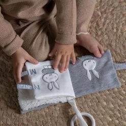 Nijntje - Green Knit - Buggyboekje 17 Nijntje - Green Knit - Buggyboekje -Babyspeelgoed Winkel 1200x1200 143