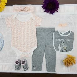 Spronkers® Baby Kleding Set 5 Stuks - Baby Kraamcadeau Meisje – Baby Cadeaupakket – Kraammand Baby Geschenkset - Roze 0-3 Maanden -Babyspeelgoed Winkel 1200x1200 576