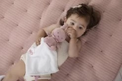 Tiamo Collection Knuffeldoekje Nijntje - Pink Baby Rib -Babyspeelgoed Winkel 1200x799 2