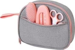 Babymoov 9-delige Babyverzorgingsset Aqua Perzikkleur En Grijs -Babyspeelgoed Winkel 1200x806 1