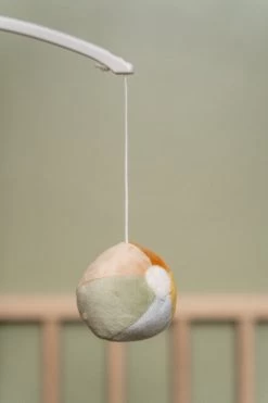 Nijntje X Little Dutch Vintage Muziekmobiel - Sunny Stripes -Babyspeelgoed Winkel 800x1200 36