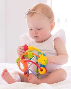 Playgro Speel En Leerbal - Grijp- En Bijtspeelgoed - Klikklak Geluiden - Spiegeltje - Kralen - Cilinder Met Rattelende Ballen -Babyspeelgoed Winkel 969x1200 1